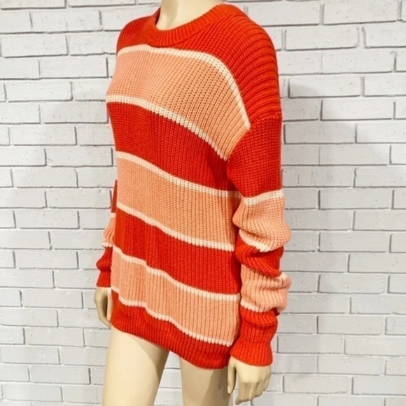 Saks Wythe NY Wide Striped Orange Coral Crew Neck Chunky Cozy Sweater Sz Medium - Picture 7 of 10
